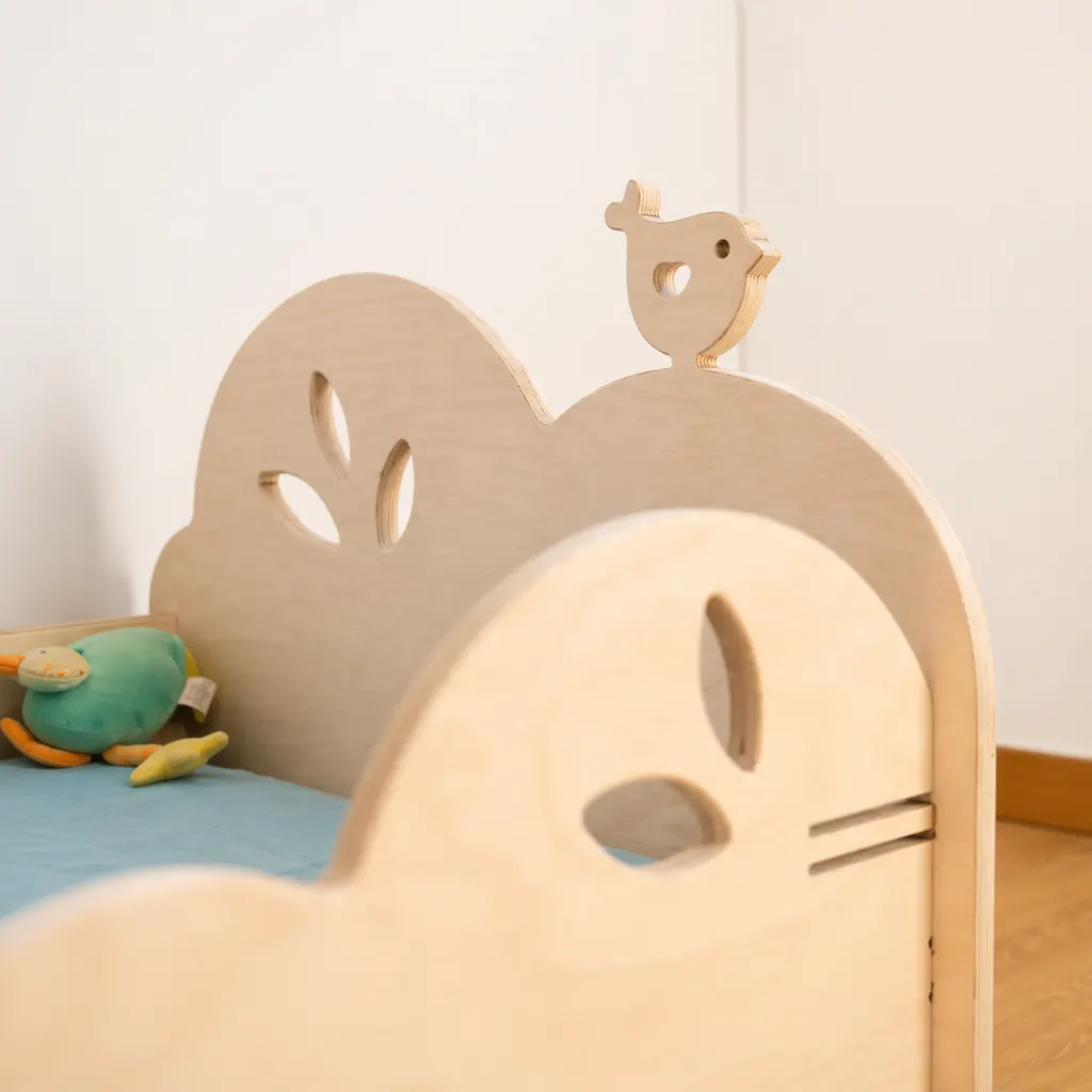 Lit Montessori 60 × 120 — vue 3