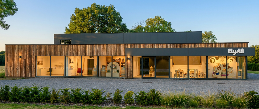 Atelier Elysta à Andenne pour fabrication de mobilier en bois