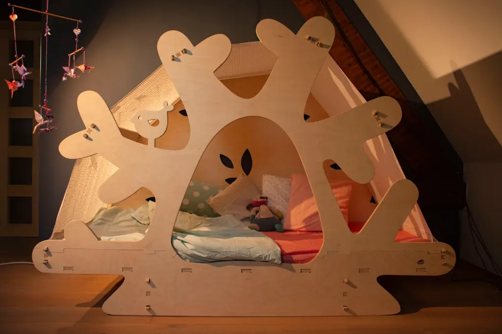 Elysta.be - HD - Lit arbre  - ambiance.webp