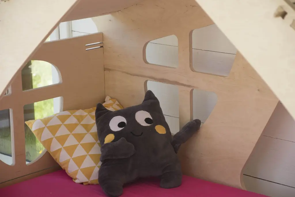 Elysta.be - Lit cabane - détail intérieur.webp