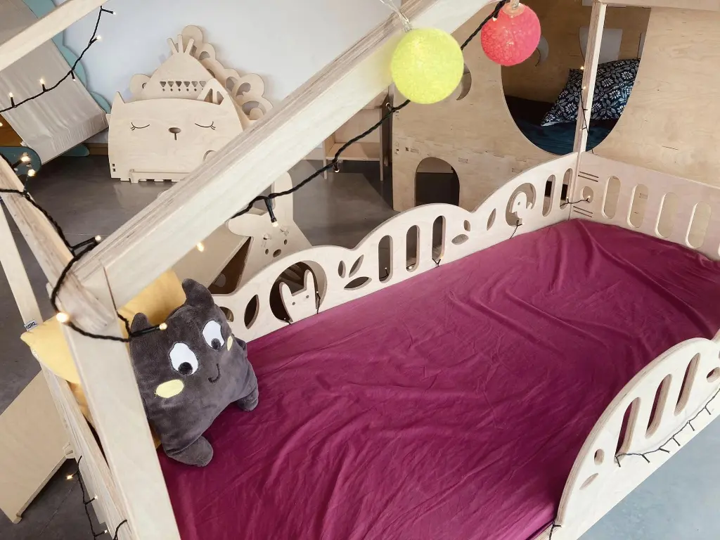 Elysta.be - Lit cabane à Bâton 2.webp